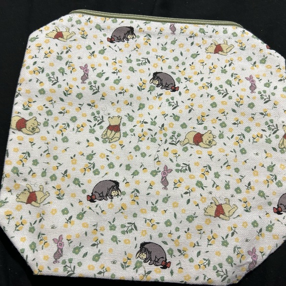 Primark Winnie the Pooh Cosmetic Bag - Green and Yellow - Picture 2 of 2
